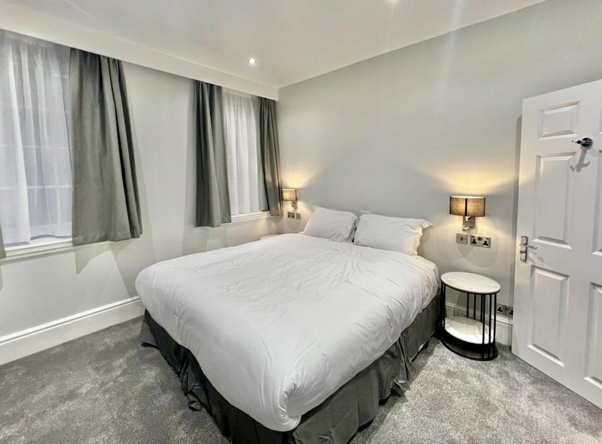 The Leonard Apartament Londra